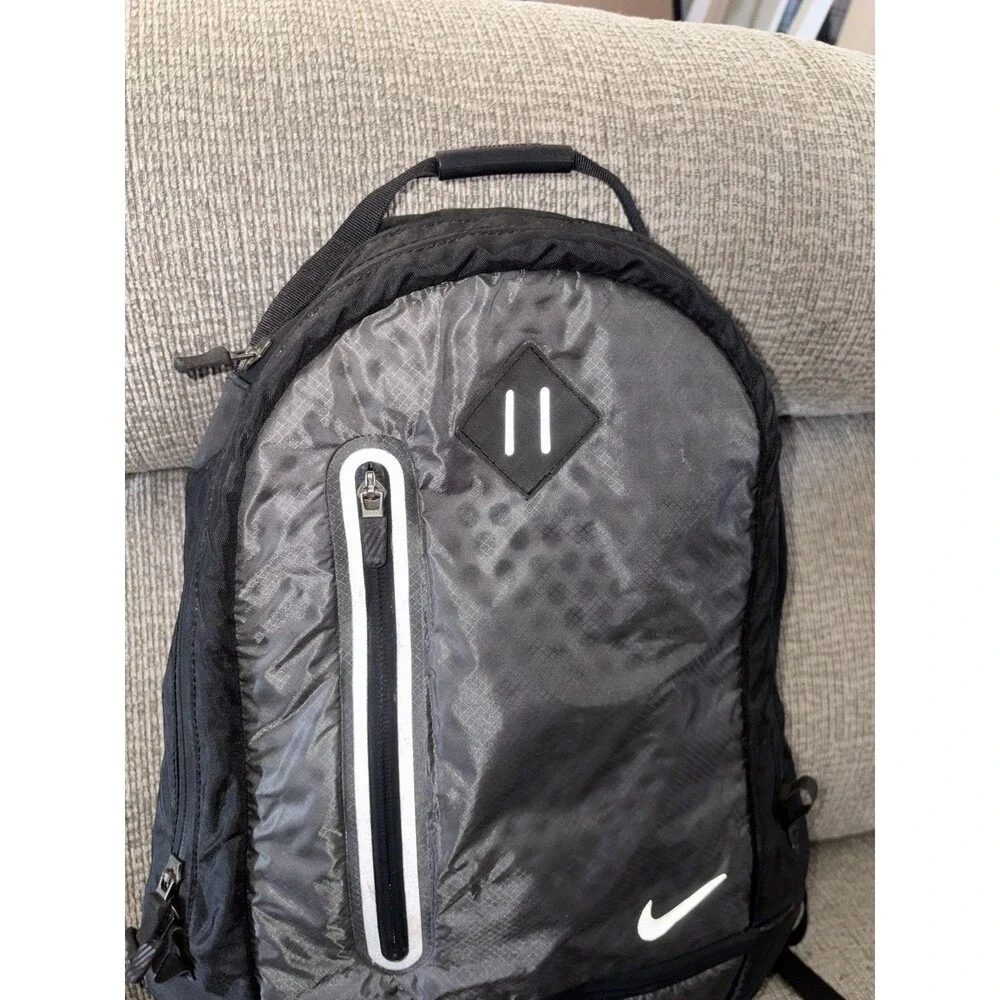 Nike Cheyenne Vapor Running Backpack Aerospan Black Rain Cover Hiking Camping